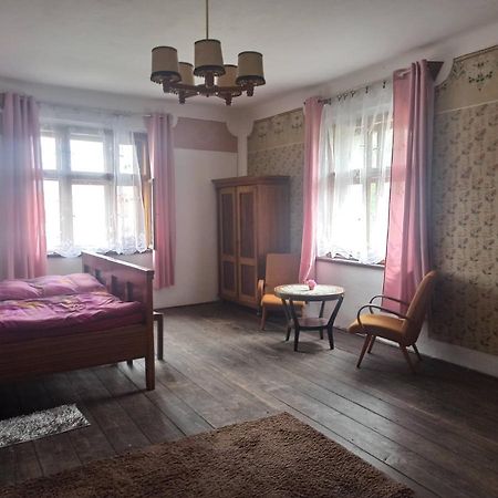 Apartman Menany Buitenkant foto